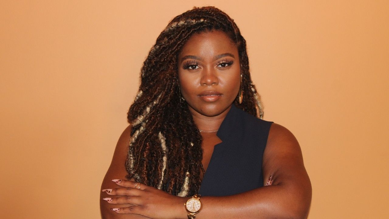 Video testimonial thumbnail